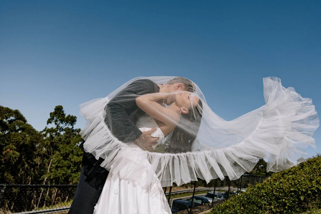 Ava | Fringed Tulle Veil - Image 3