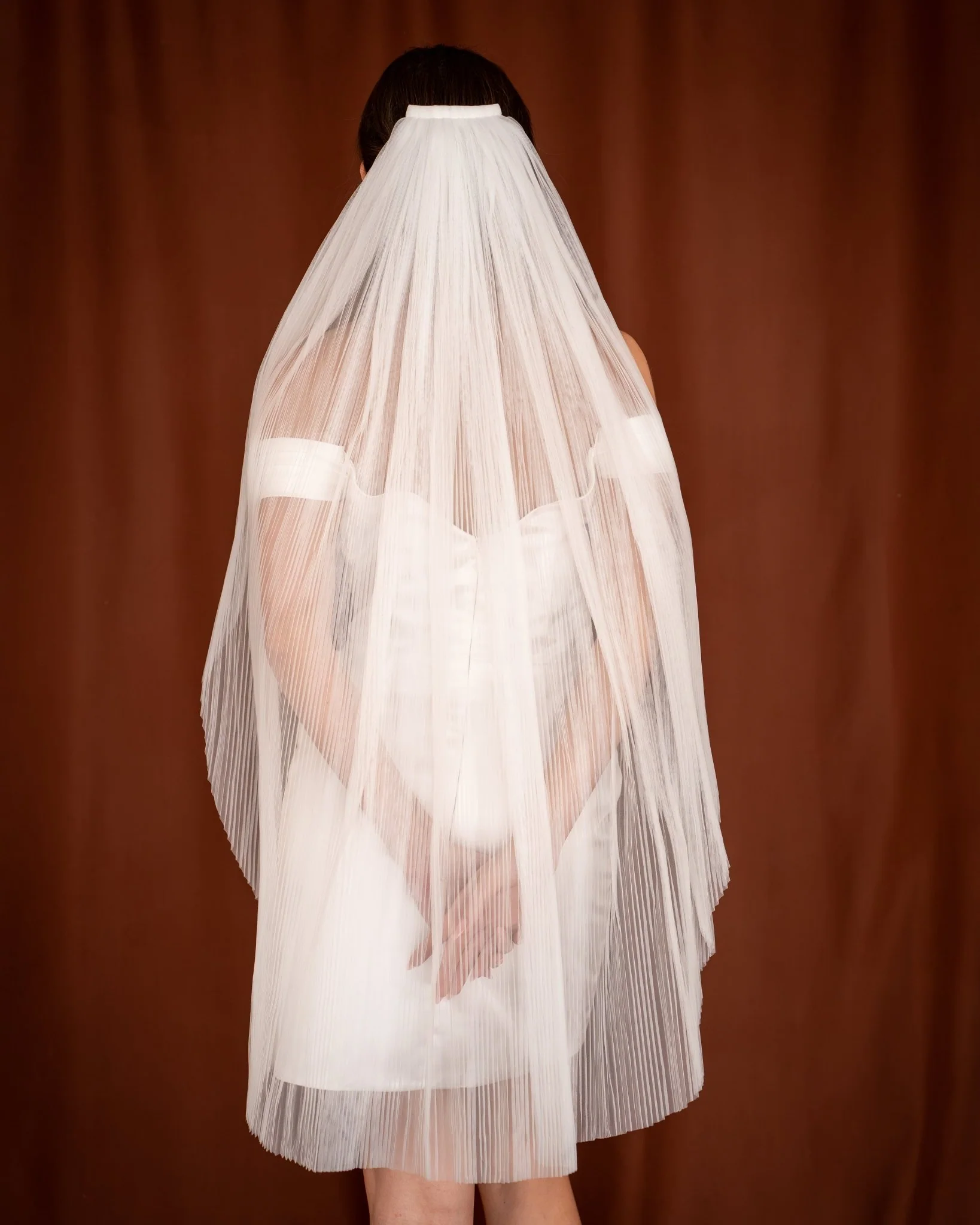 Cleo | Pleated Tulle Veil - Image 3