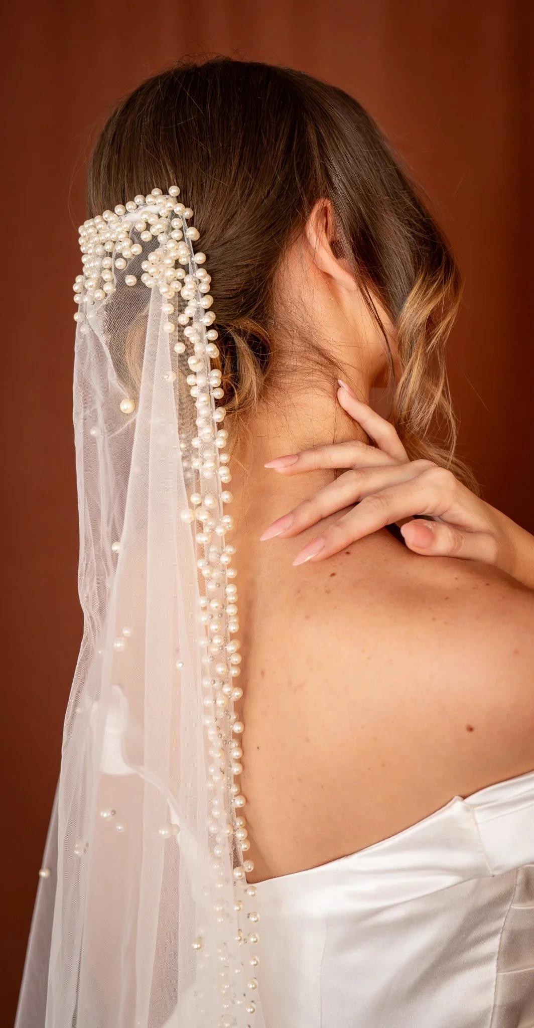 Colette | Pearl Framed Veil - Image 6