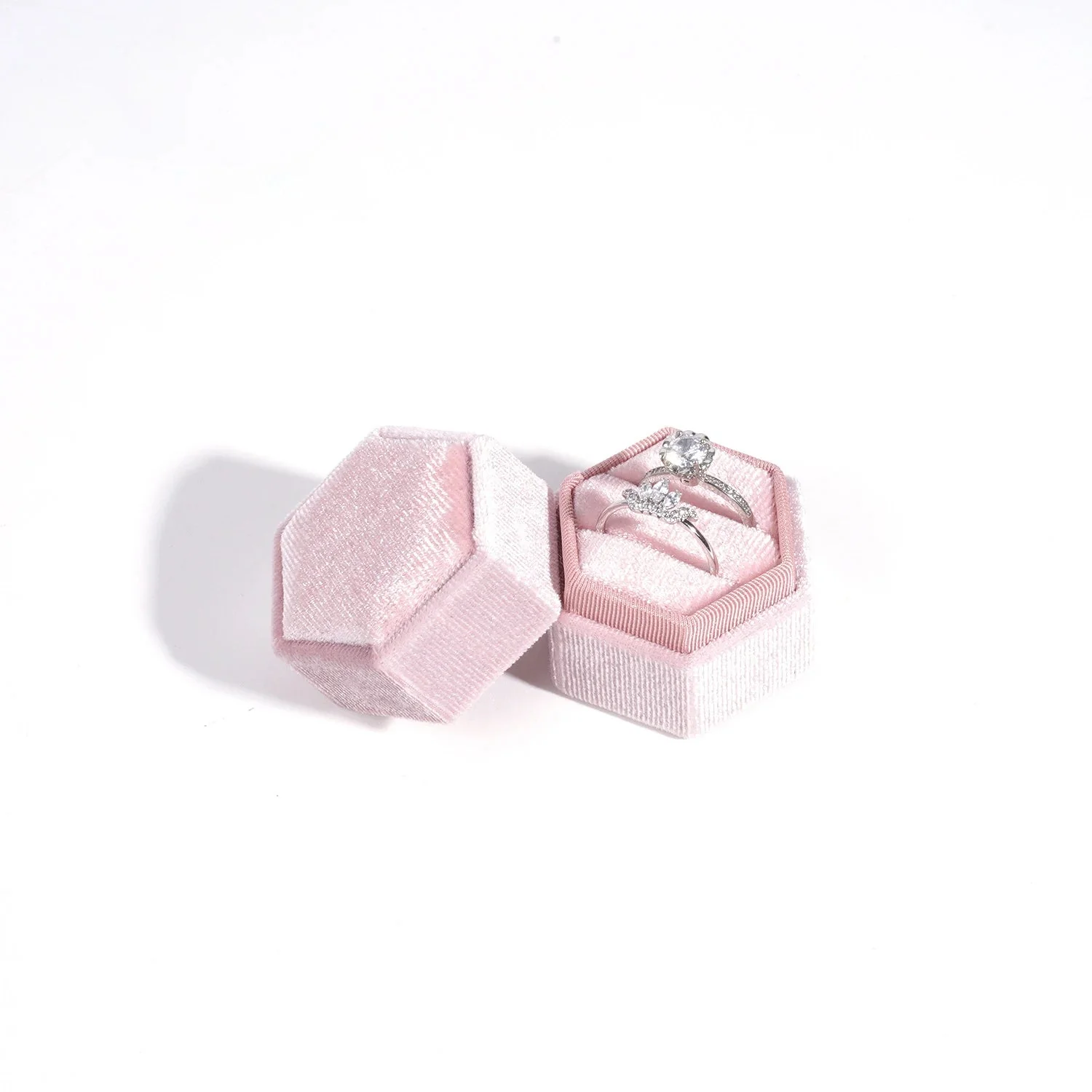 Gwendolyn Double Ring Box - Image 9