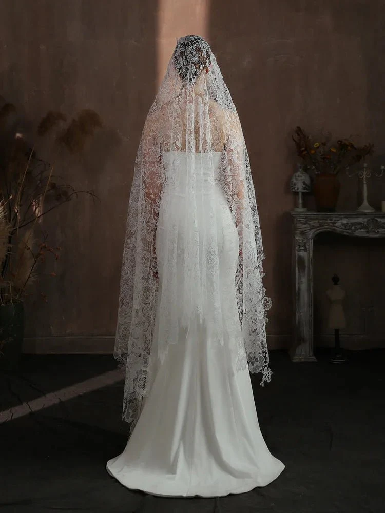 Liana | Full Lace Veil - Image 5
