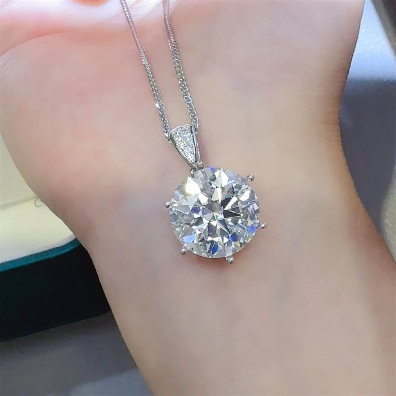 Michelle | Moissanite Solitaire Pendant Necklace - Image 4