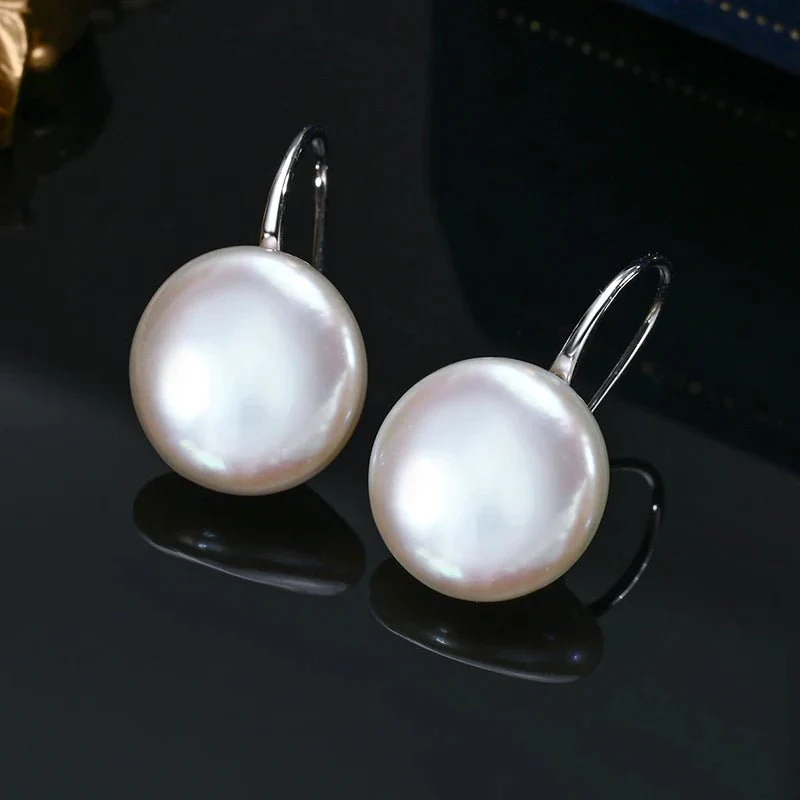 Pamela | Pearl Drop Earrings - Silver - Image 4
